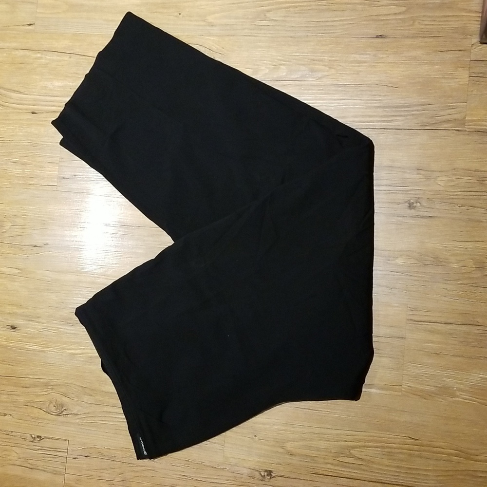 Avenue Black Pants side zipper sz 24